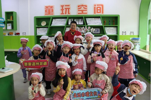 千岗“童”行，共筑美好——杏吧
家庭教育研究院巾帼文明岗服务行